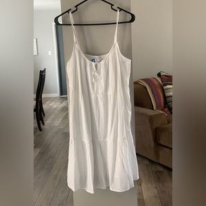White Old Navy Cotton Sundress